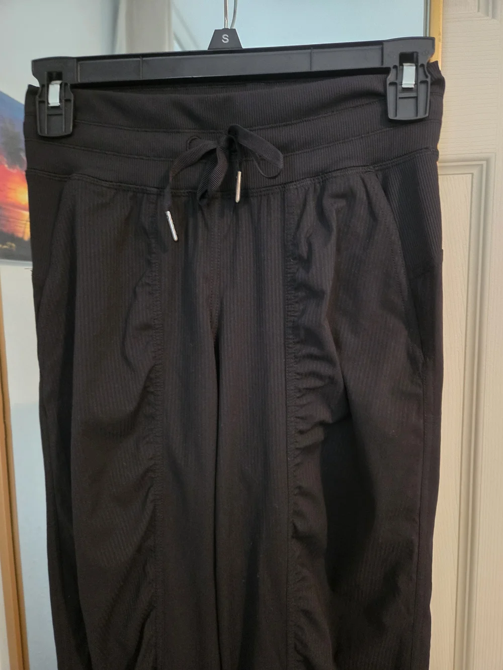 lululemon athletica Dance Studio Mid-Rise Jogger in Black-Women's Size 0 - Picture 5 of 8